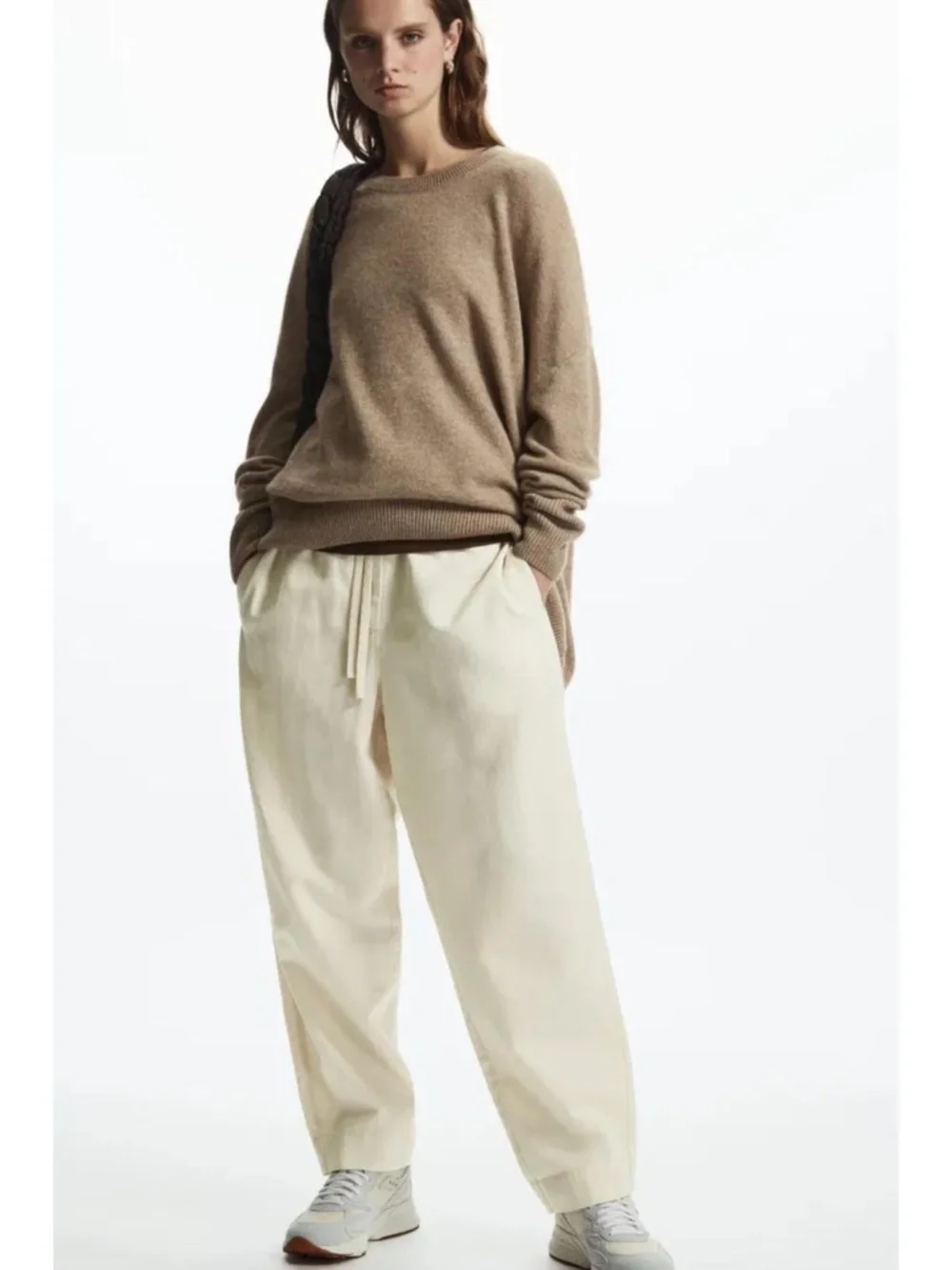 COS‎ Barrel Leg Drawstring Trousers